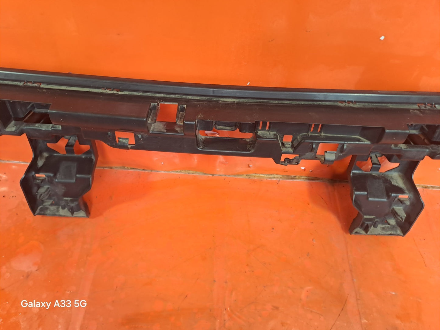 ✅BMW 220D F44 2 Series 2023 2.0 Diesel REAR BUMPER MIDDLE GUIDE BRACKET 8494944 - Image 9