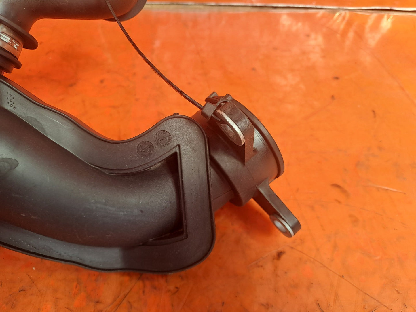 ✅Ford Galaxy Zetec 2017 2.0 Diesel AIR INTAKE PIPE DS73-9F805-H Warranty A296 - Image 3