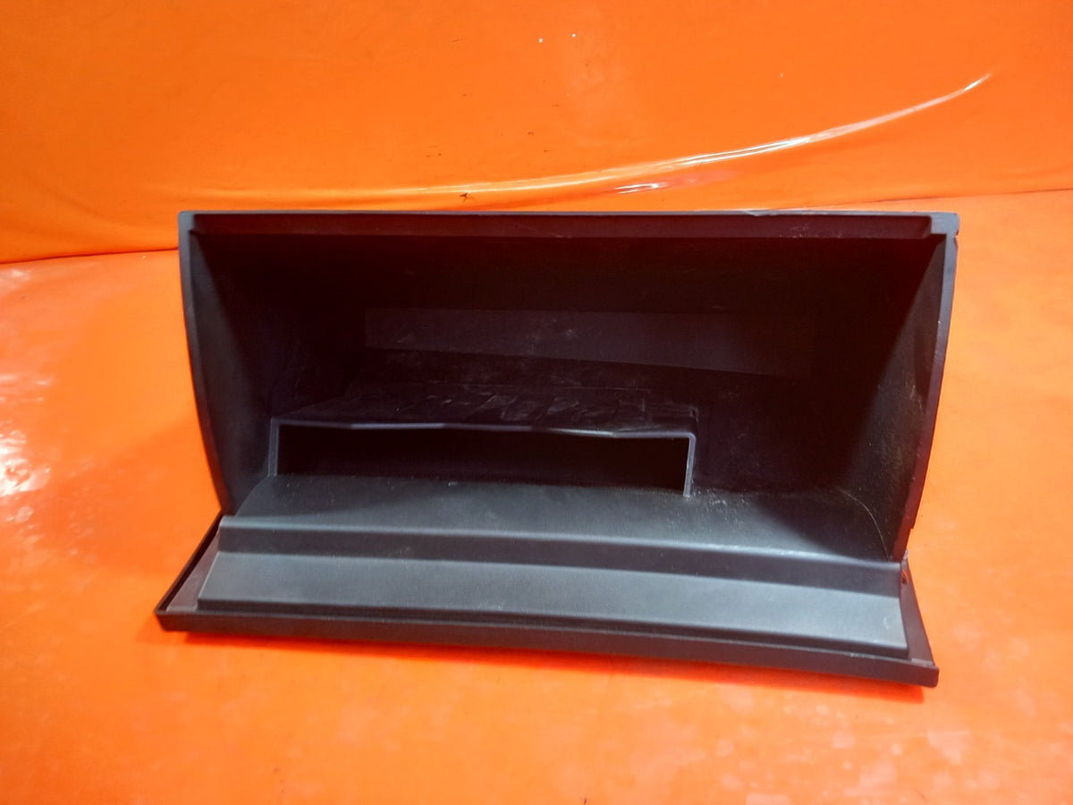 2021 Ford Ranger Wildtrak Glove Box EB3B-4106010-AF Warranty A418 - Image 10