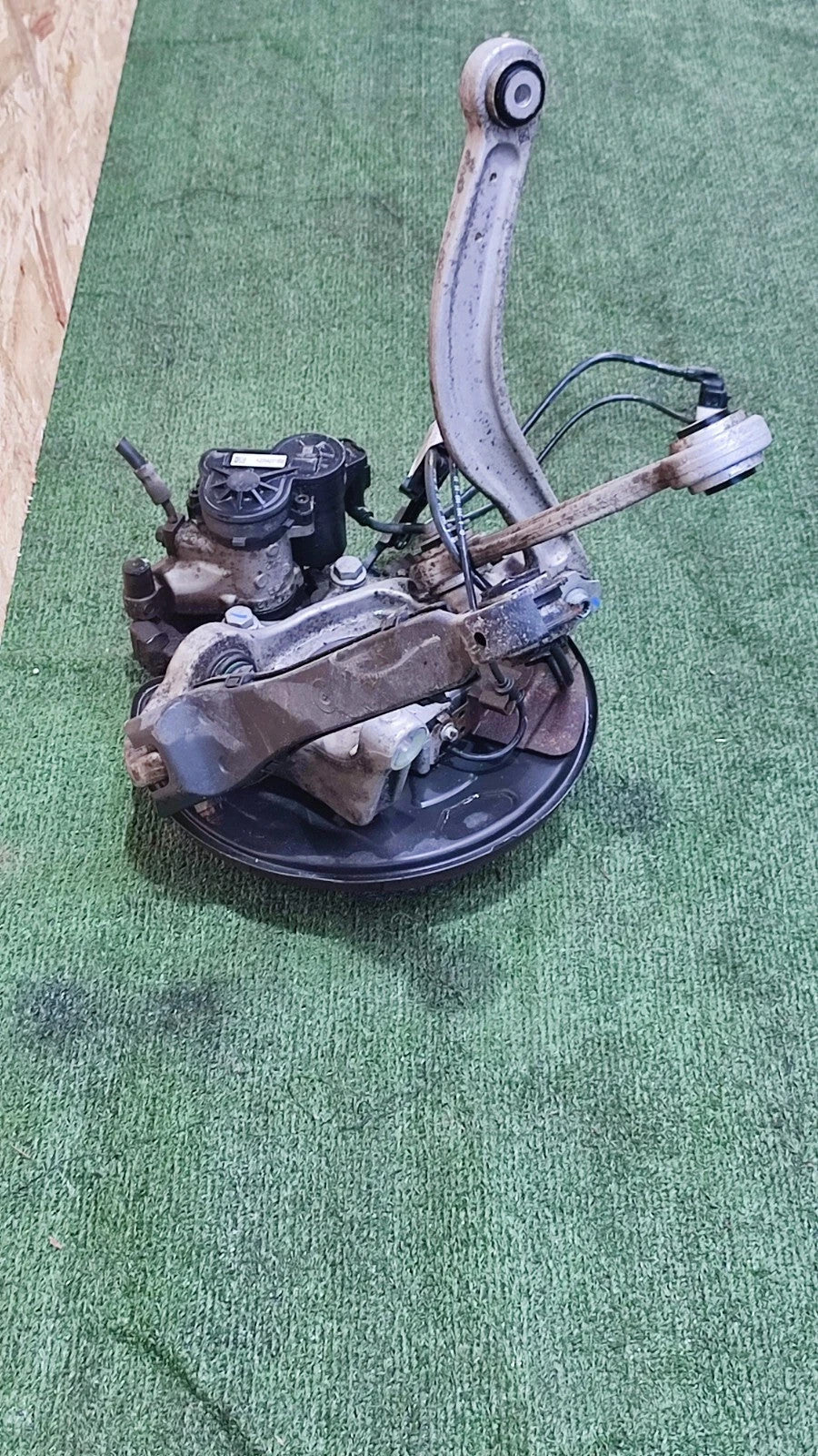 ebay-src:https://i.ebayimg.com/00/s/mtywmfg5mda=/z/lvwaaesw4abqcvxk/$_57.jpg