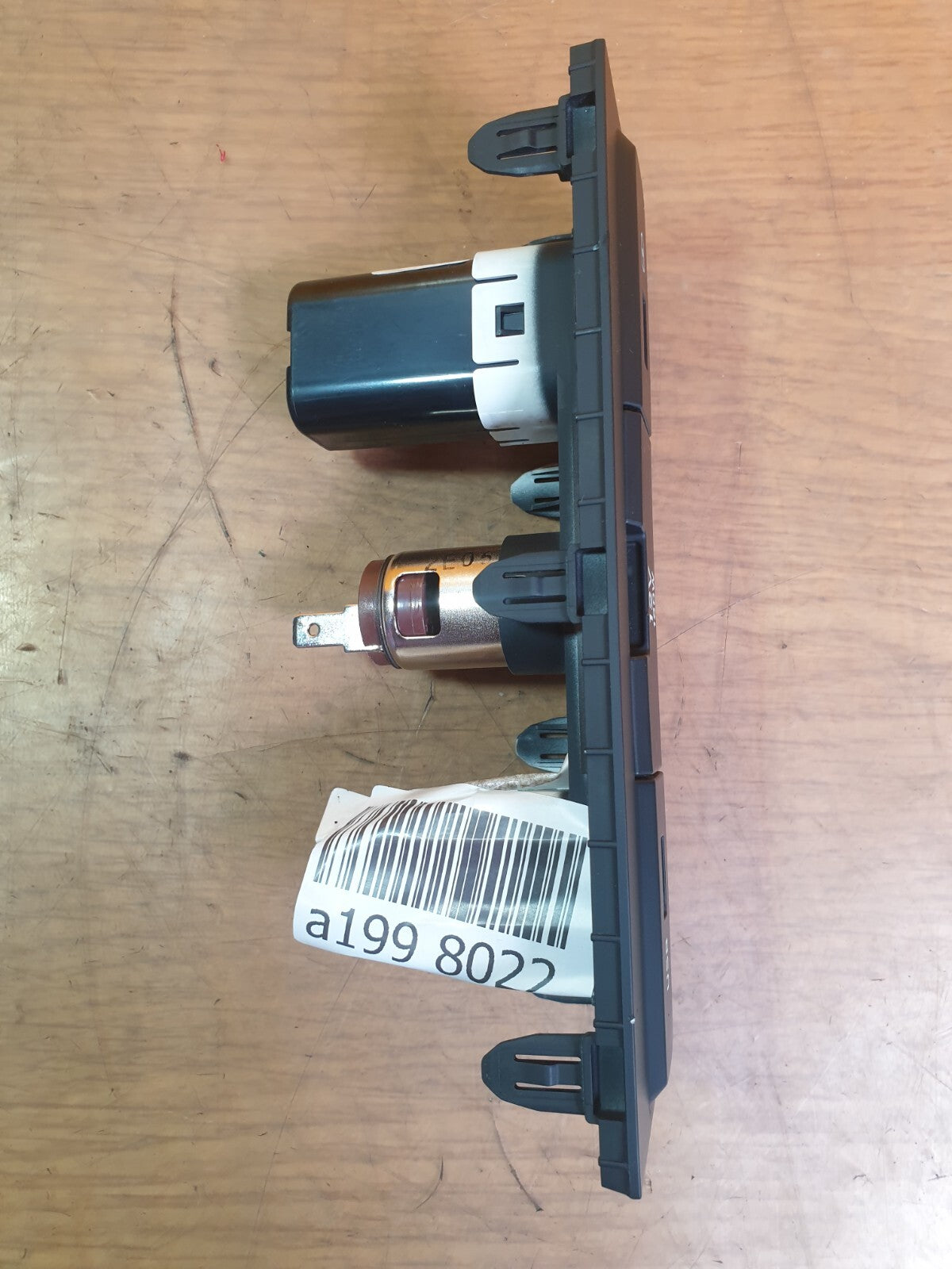 ✅Hyundai I20 N Line 2023 1.0 Petrol AUX USB PORT CHARGE SOCKET Warranty A199 - Image 3