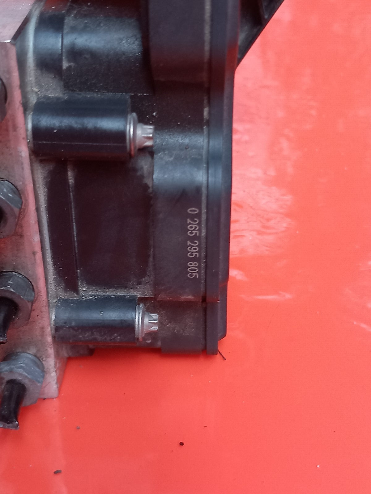 ebay-src:https://i.ebayimg.com/00/s/mtywmfgxmjaw/z/4qmaaeswqgrqfxz~/$_57.jpg