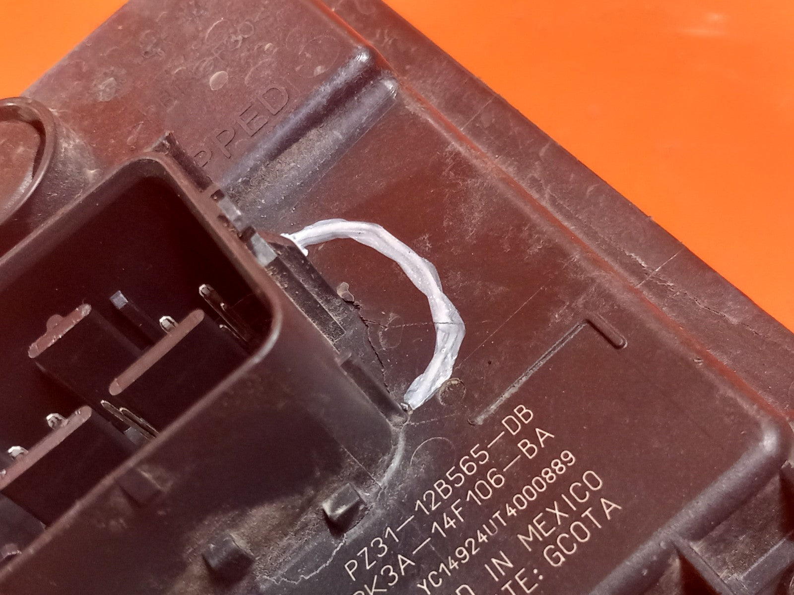ebay-src:https://i.ebayimg.com/00/s/mtiwmfgxnjaw/z/eiwaaeswbo5qlwmq/$_57.jpg