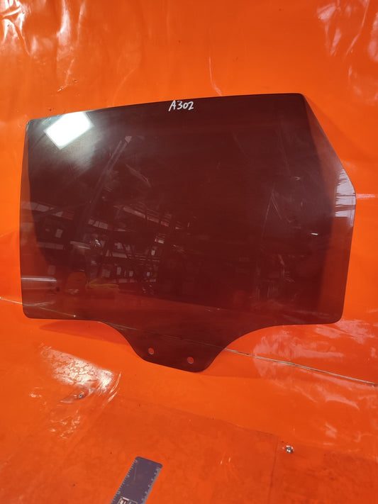 ✅FORD KUGA St-LINE 1.5 PETROL 2024 REAR LEFT DOOR WINDOW GLASS LV4BS25713BC A302 - Image 1