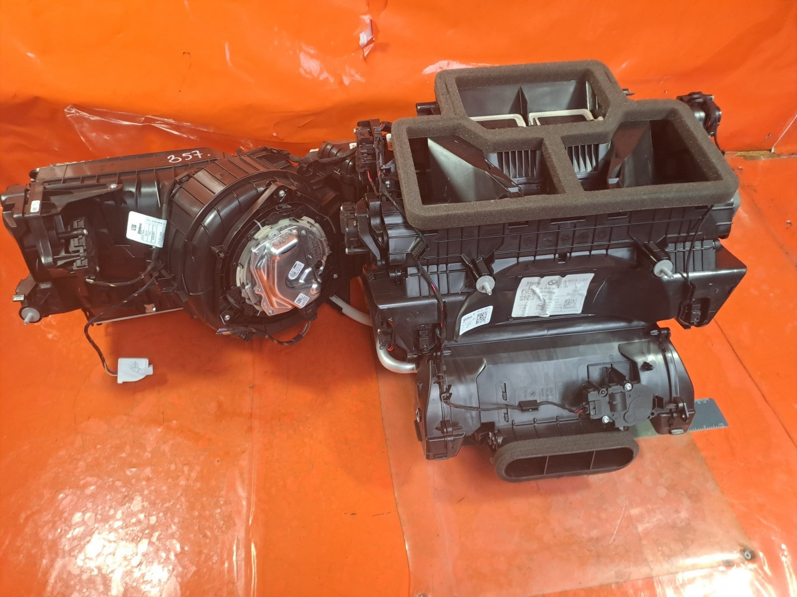 ebay-src:https://i.ebayimg.com/00/s/mtiwmfgxnjaw/z/bzuaaesw~wxpqcgc/$_57.jpg