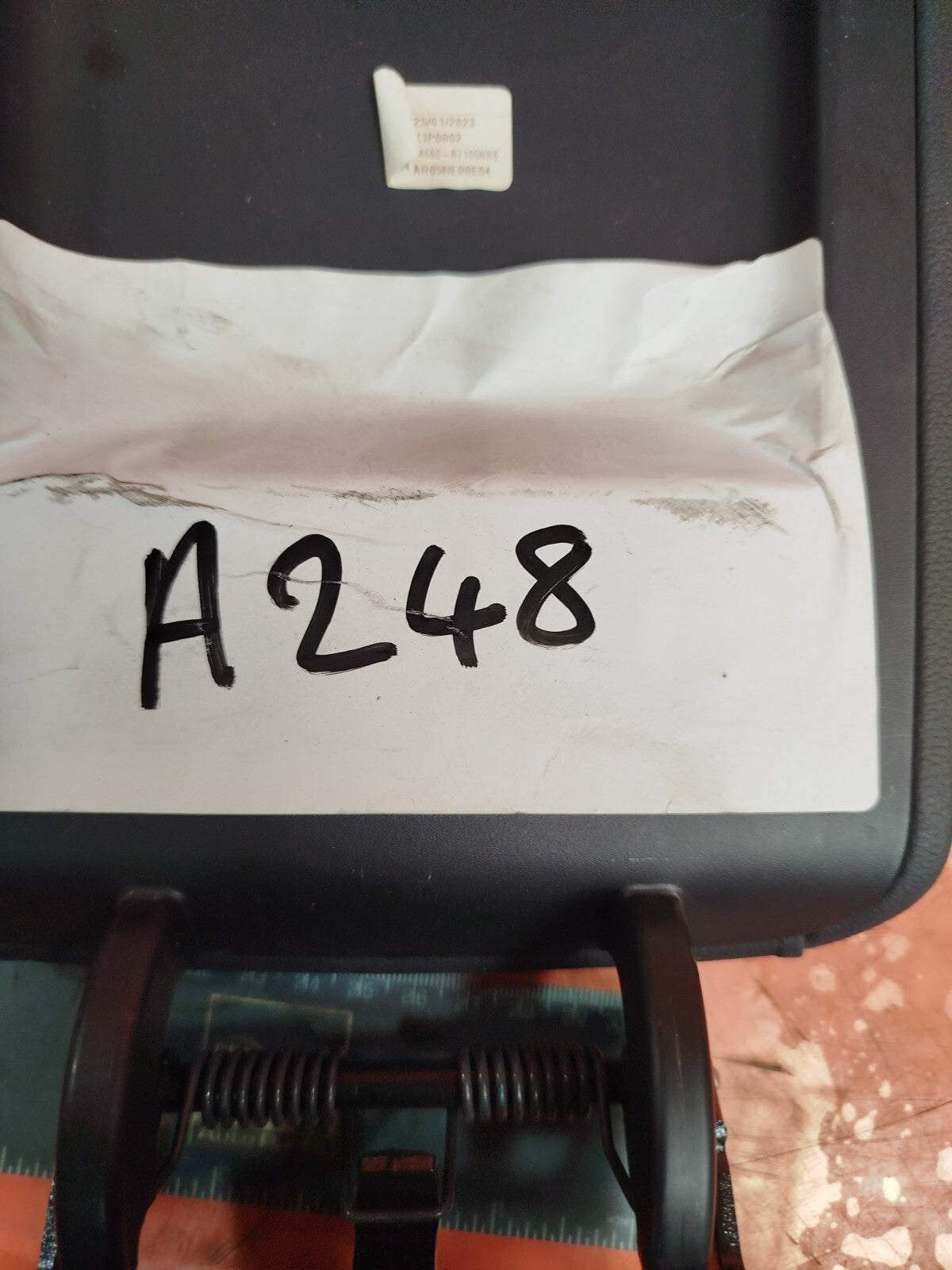 ✅HYUNDAI TUCSON MK4 1.6 PETROL 2023 CENTRE CONSOLE ARMREST 84660-N7100NNB A248 - Image 7