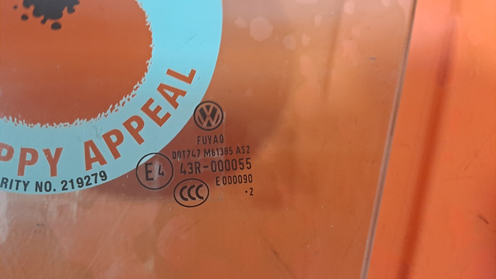 Volkswagen Tiago Life 1.0 Petrol 2023 FRONT LEFT WINDOW GLASS 43R-000055 A219 - Image 2