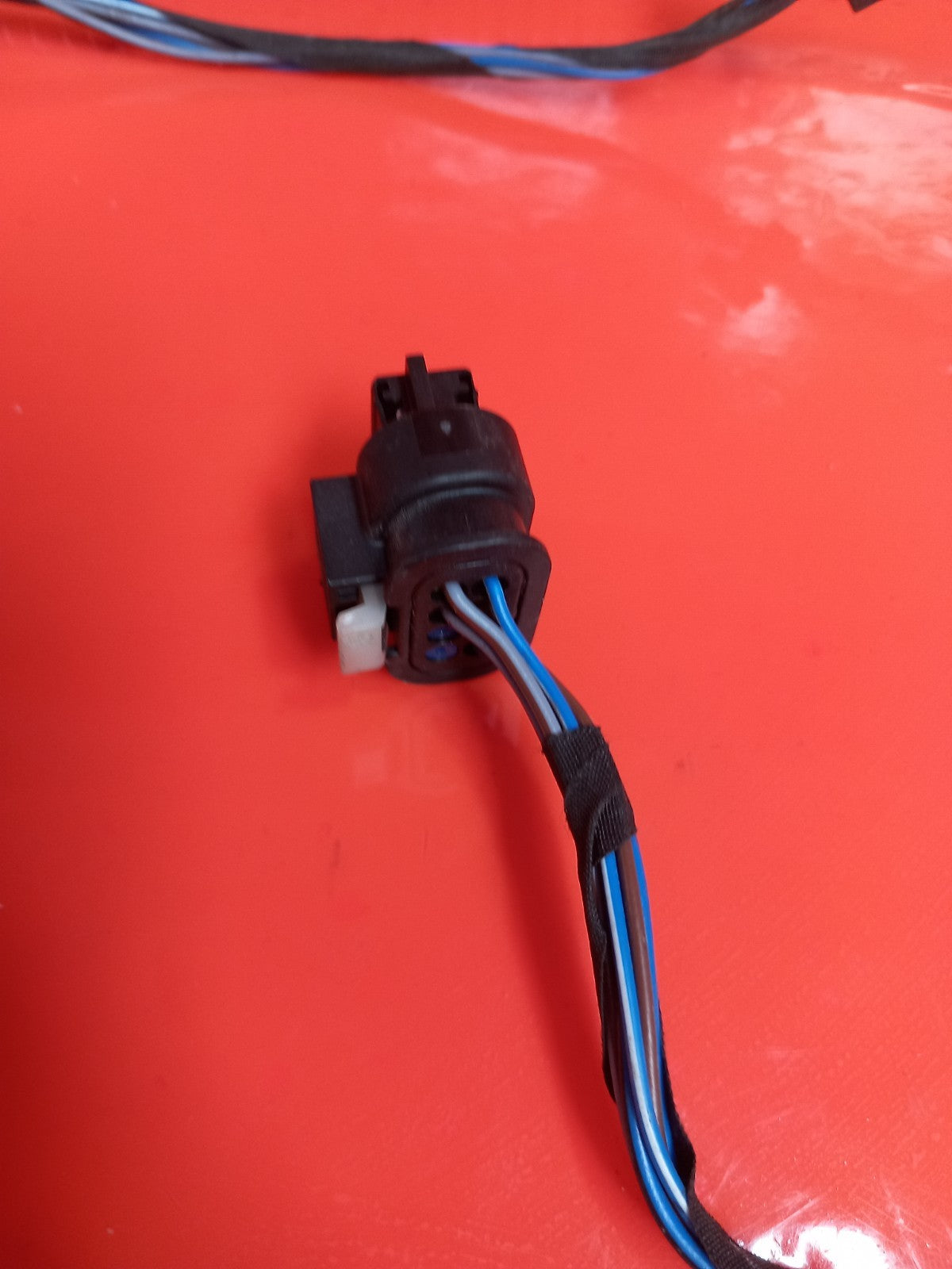 2024 Mercedes Sprinter W907 Rear Right Door Rubber Protective Hose A0009971051 - Image 4