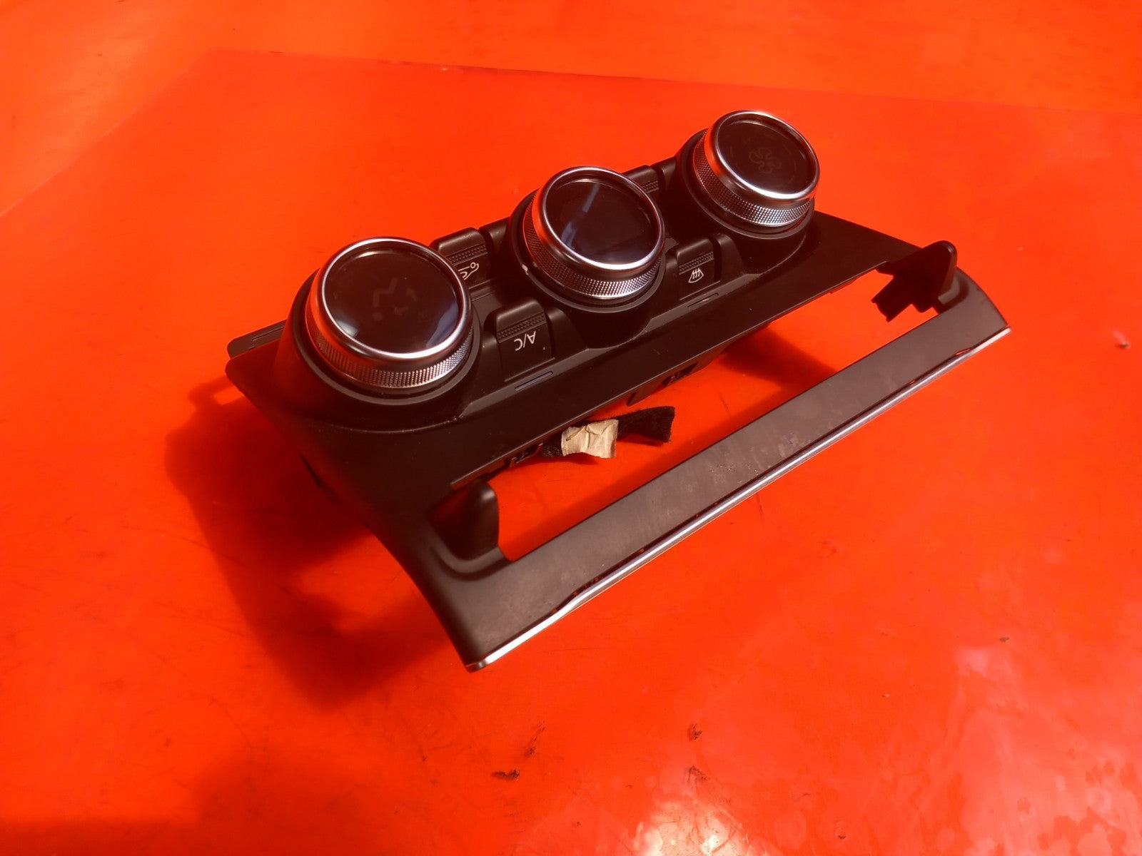 Renault Captur 1.6 Petrol 2023 A/C Heater Climate Control Switch Panel Warranty - Image 6