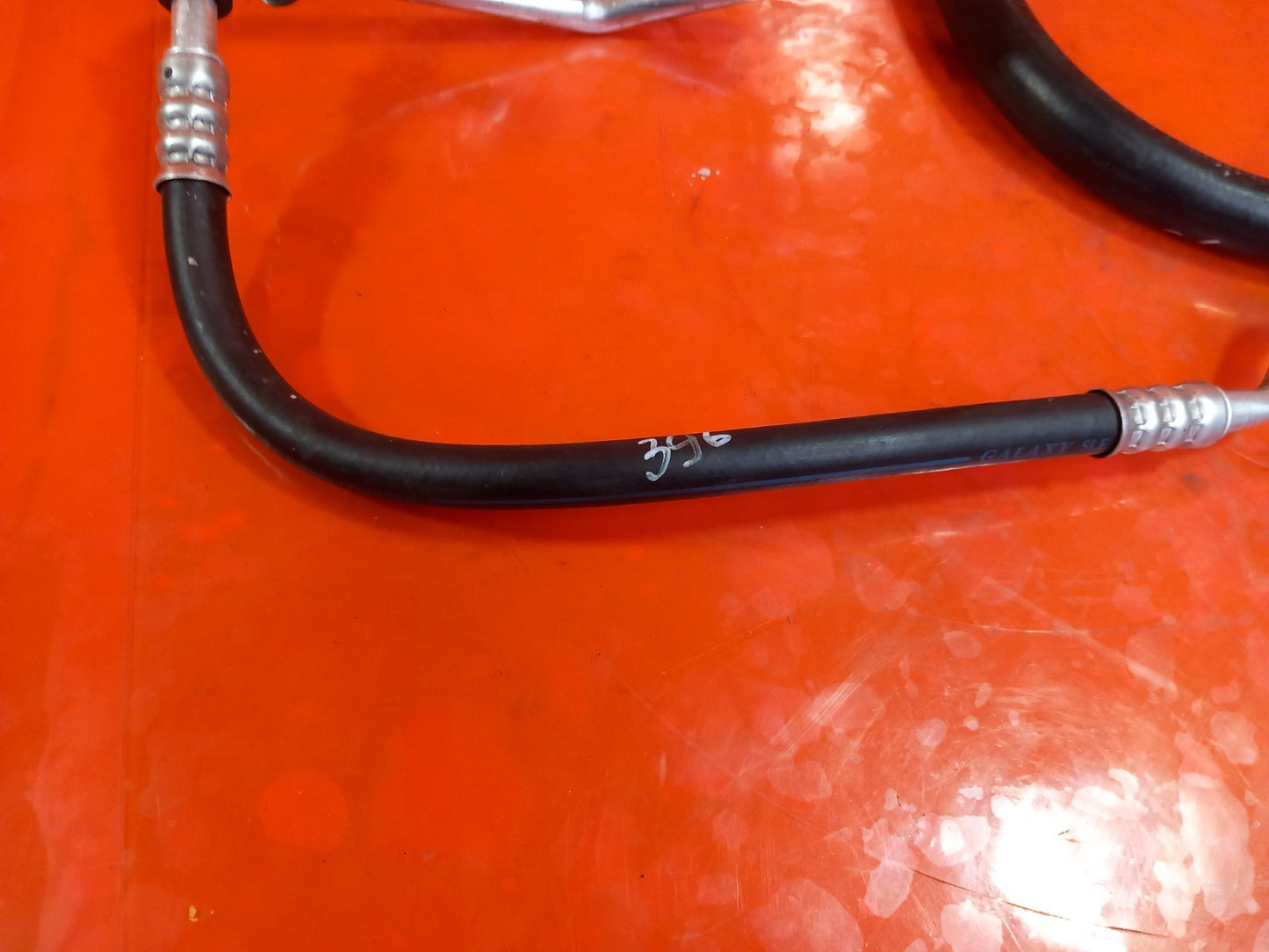 2025 Land Rover Defender L663 A/C Air Con Hose Pipe x2 MY42-19N601-BB A396 - Image 7