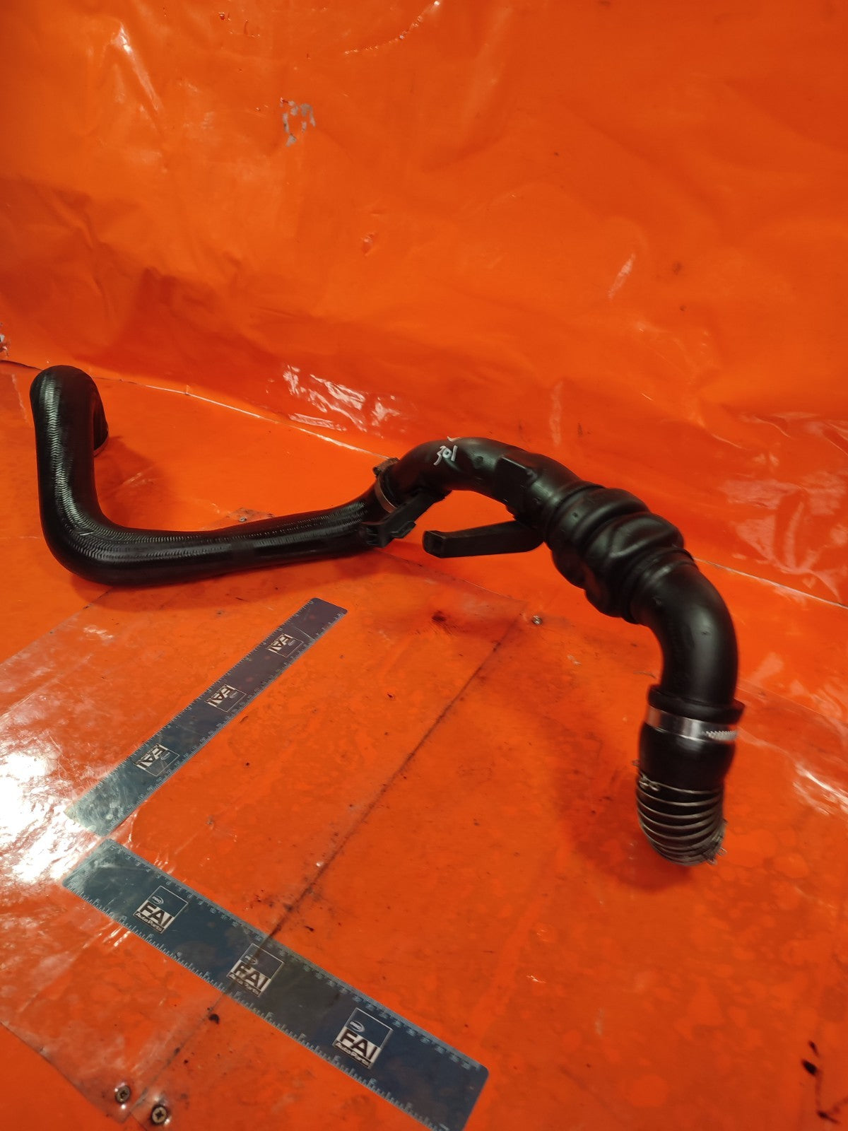 ✅2018 FORD GALAXY ZETEC TURBO INTERCOOLER PIPE DS73-6C646-FK + WARRANTY A301 - Image 1