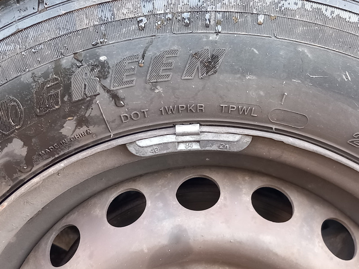 ebay-src:https://i.ebayimg.com/00/s/mtiwmfgxnjaw/z/fkoaaesw9tnq3ab1/$_57.jpg