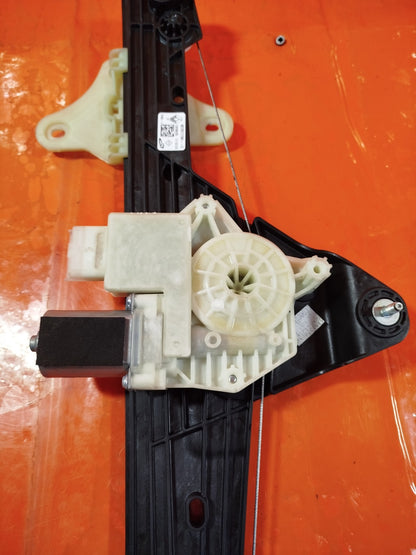 ✅RENAULT CLIO V 1.6 PETROL 2025 FRONT RIGHT WINDOW REGULATOR MOTOR 807201776R - Image 7