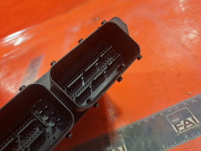 ebay-src:https://i.ebayimg.com/00/s/mtiwmfgxnjaw/z/osgaaesws9tpna6i/$_57.jpg
