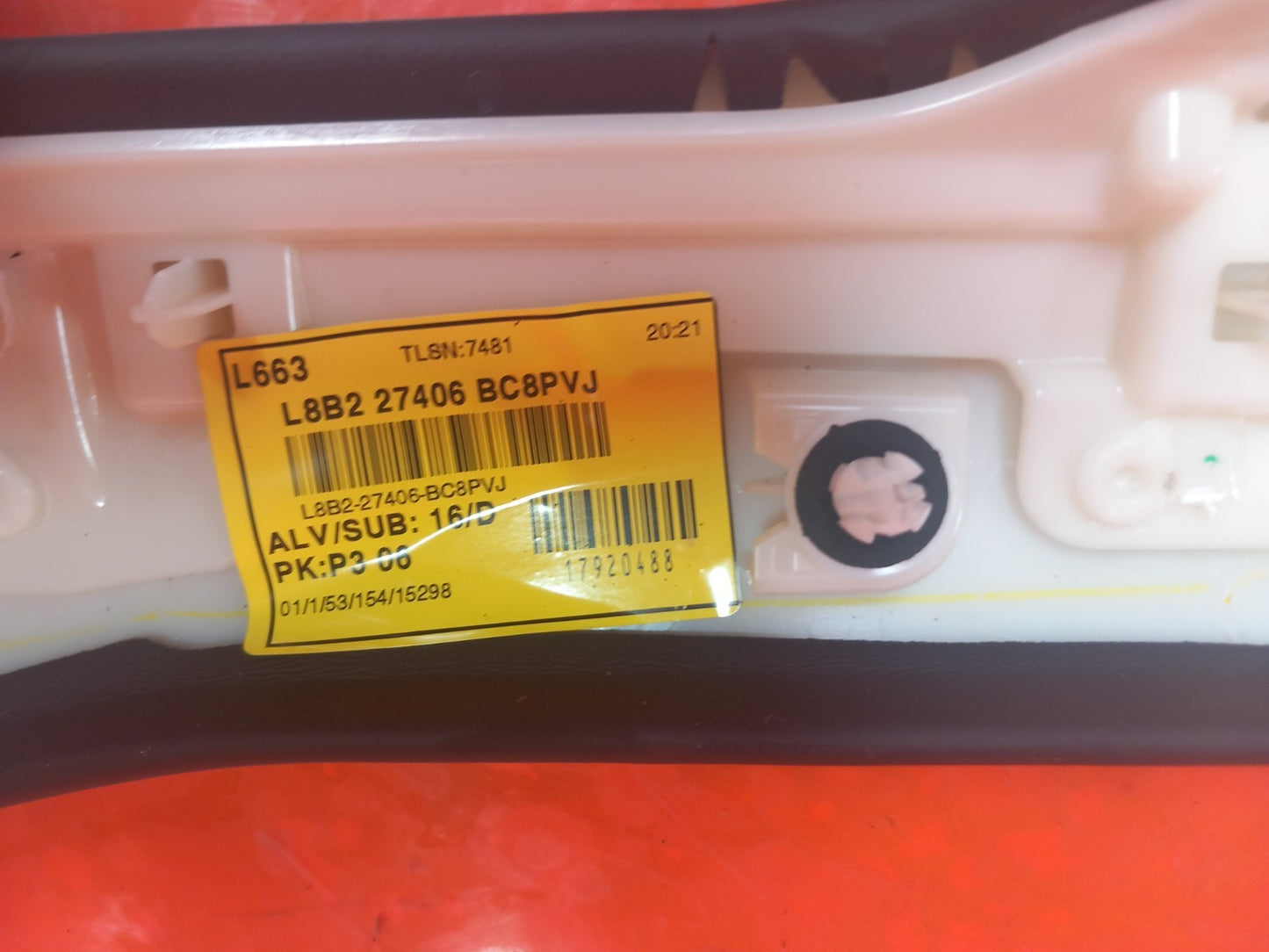ebay-src:https://i.ebayimg.com/00/s/mtiwmfgxnjaw/z/5mwaaeswcpvqouzp/$_57.jpg