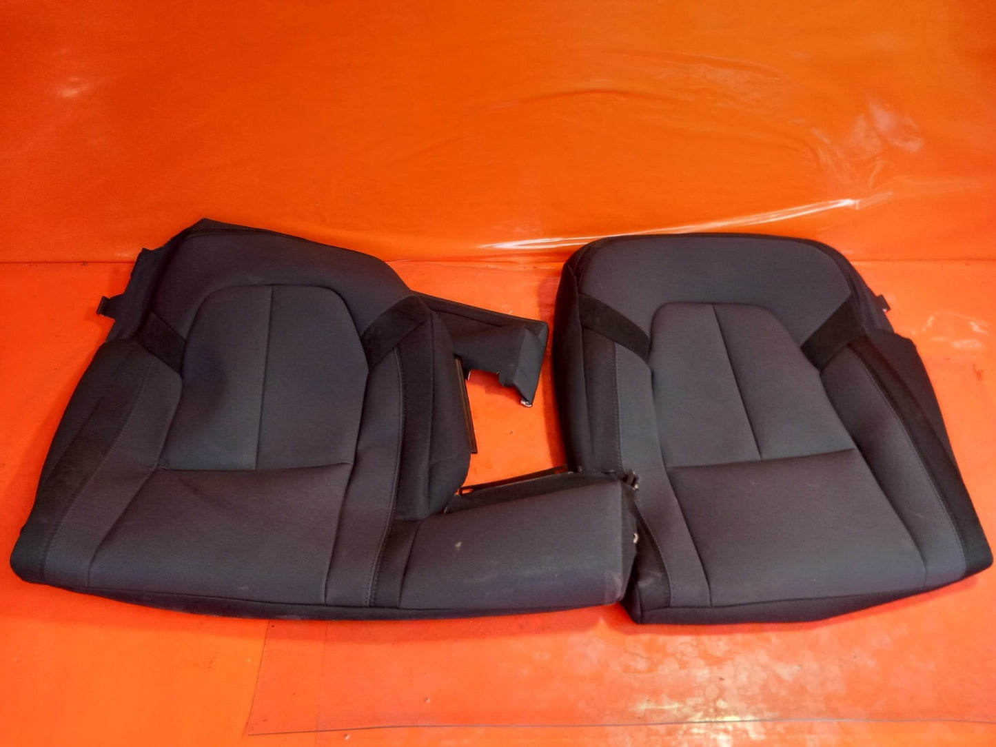 Polestar 2 Long Range 2023 Rear Seats Cover Warranty A312 - Image 2
