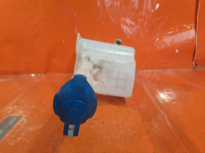 ✅Ssangyong Tivoli Ex 2016 1.6 Diesel Window Washer Fluid Tank 78413-35000 A279 - Image 2