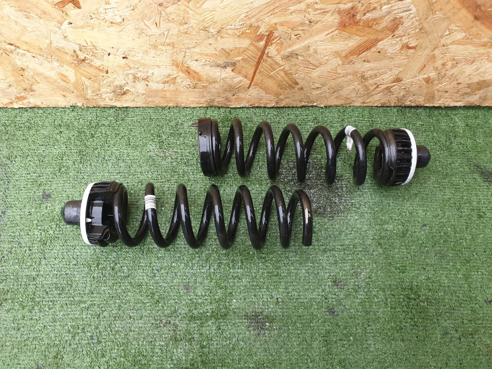 ✅2023 BMW Z4 G29 2.0P REAR SHOCK SPRINGS PAIR 6875395 + WARRANTY A171 - Image 5