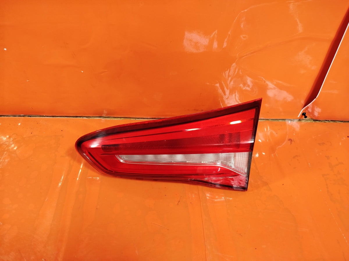 2019 Ford Fiesta MK8 ST-Line Rear Right Inner Tail Light JX7B13A602 A251 - Image 3
