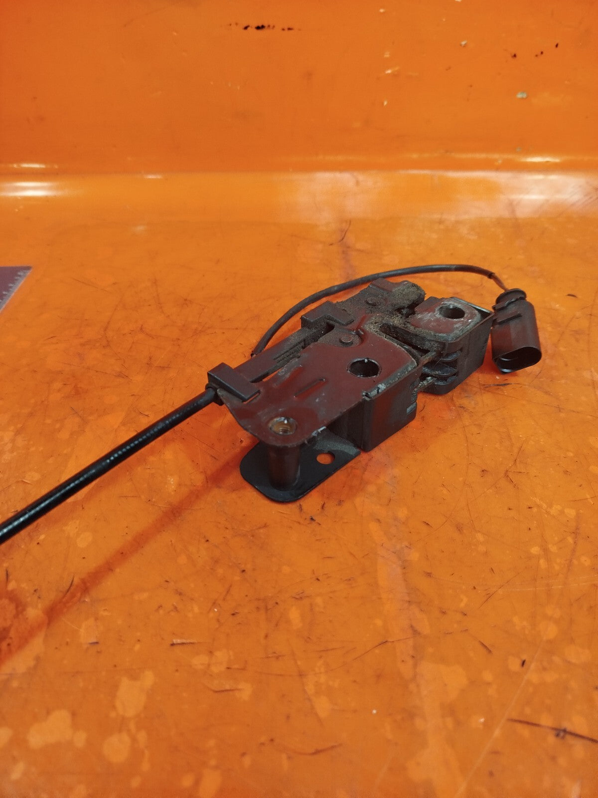 ✅2009 AUDI Q7 S LINE 3.0TDI BONNET HOOD LOCK MECHANISM 4L0823509 + WARRANTY A245 - Image 7