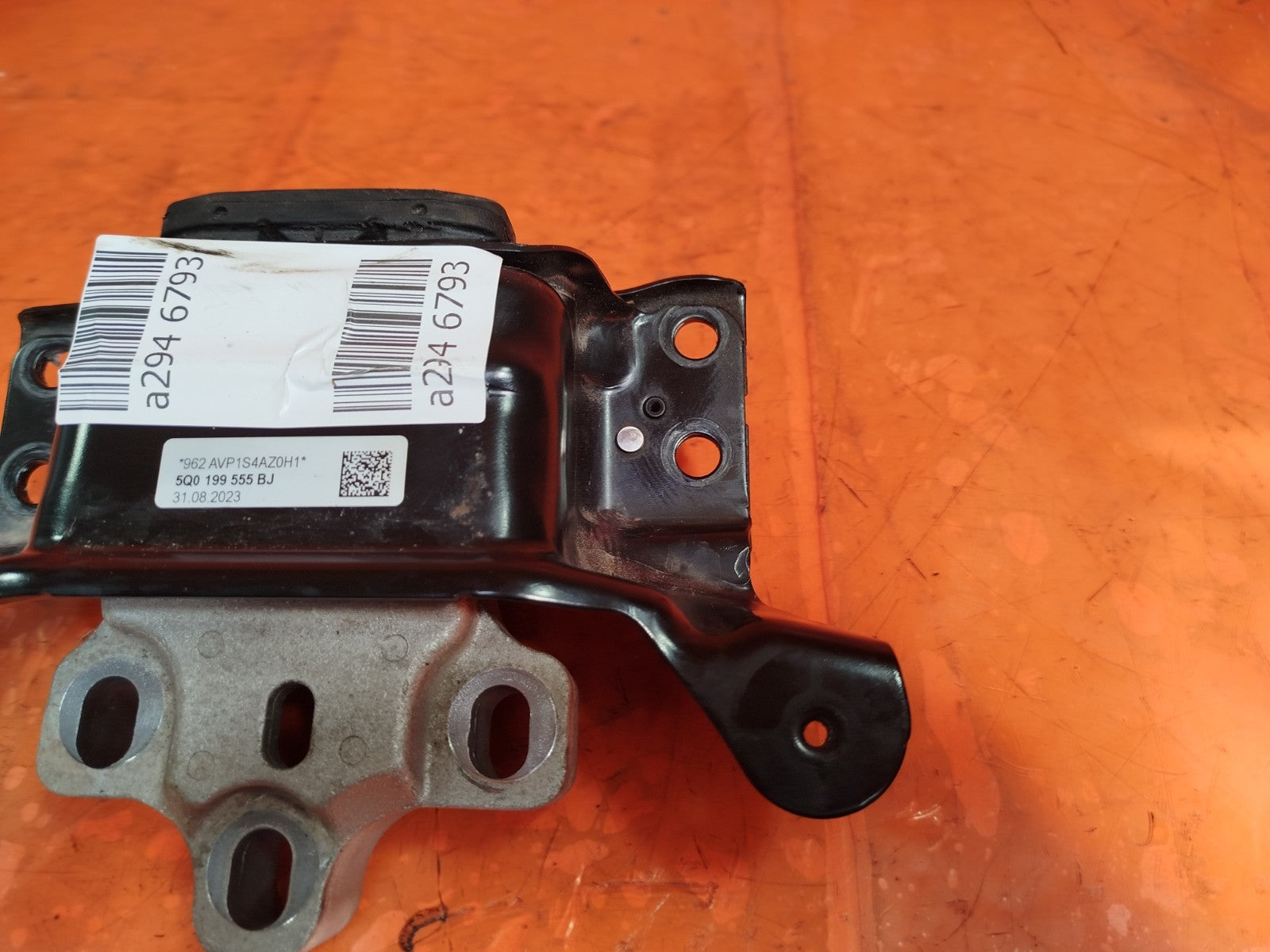 ebay-src:https://i.ebayimg.com/00/s/mtiwmfgxnjaw/z/mpyaaeswxxzobcj0/$_57.jpg