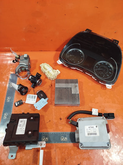 ebay-src:https://i.ebayimg.com/00/s/mtywmfgxmjaw/z/3leaaosw1k1nje~~/$_57.jpg