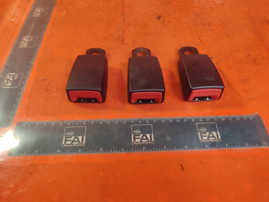 ✅2005 RANGE ROVER VOGUE L322 4.4P REAR SEAT BELT BUCKLE SET EVL000551 + WARRANTY - Image 1