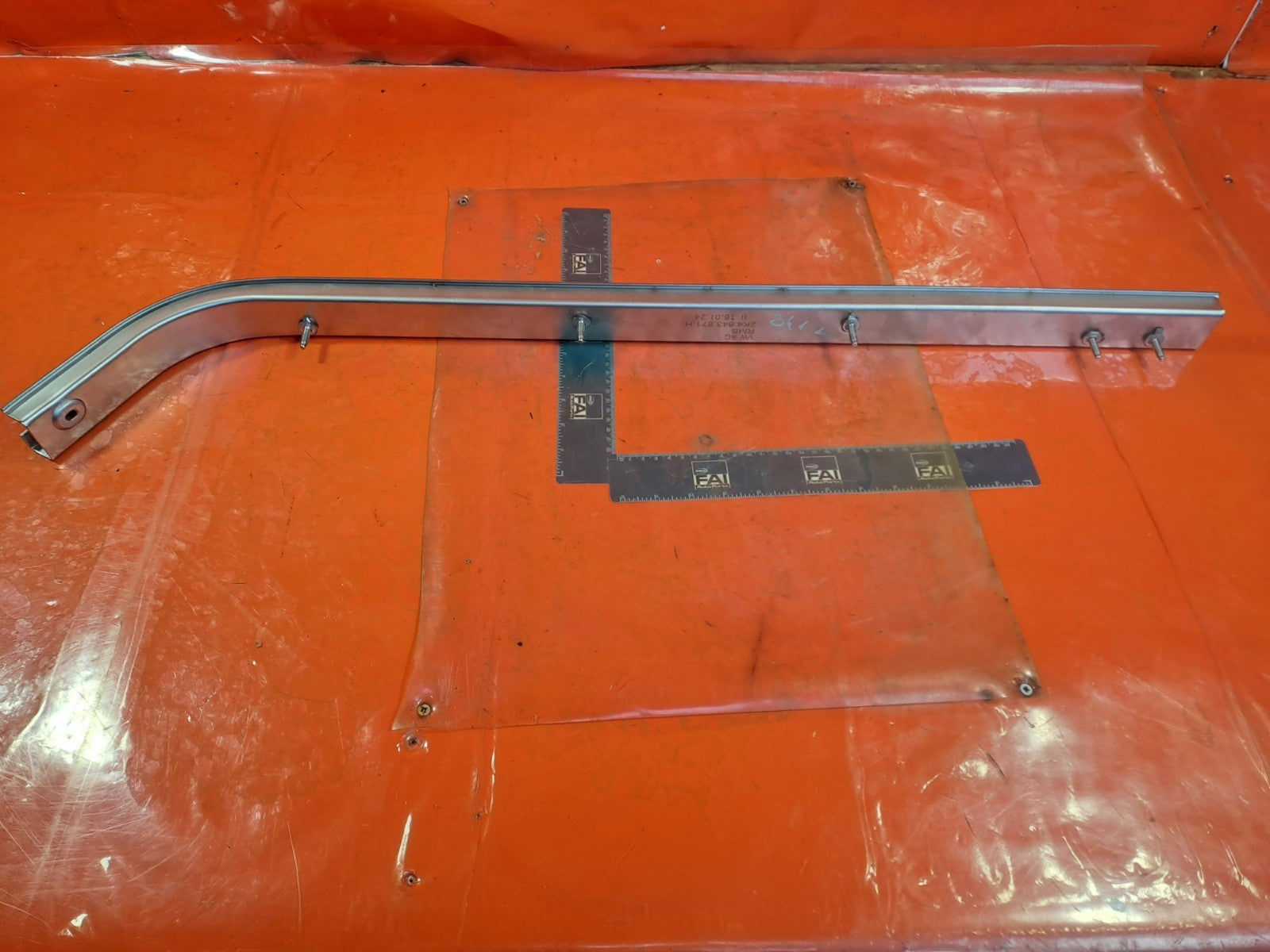 ✅FORD GRAND TOURNEO CONNECT VW CADDY LEFT SLIDING DOOR UPPER ROLLER GUIDE HINGE - Image 2