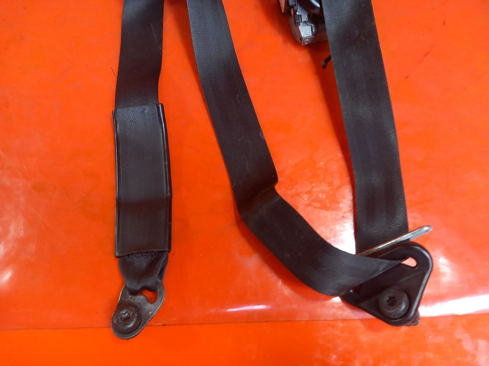 2015 Ford Tourneo Custom Front Left Seat Belt BK21-V61294-FCW Warranty A377 - Image 7