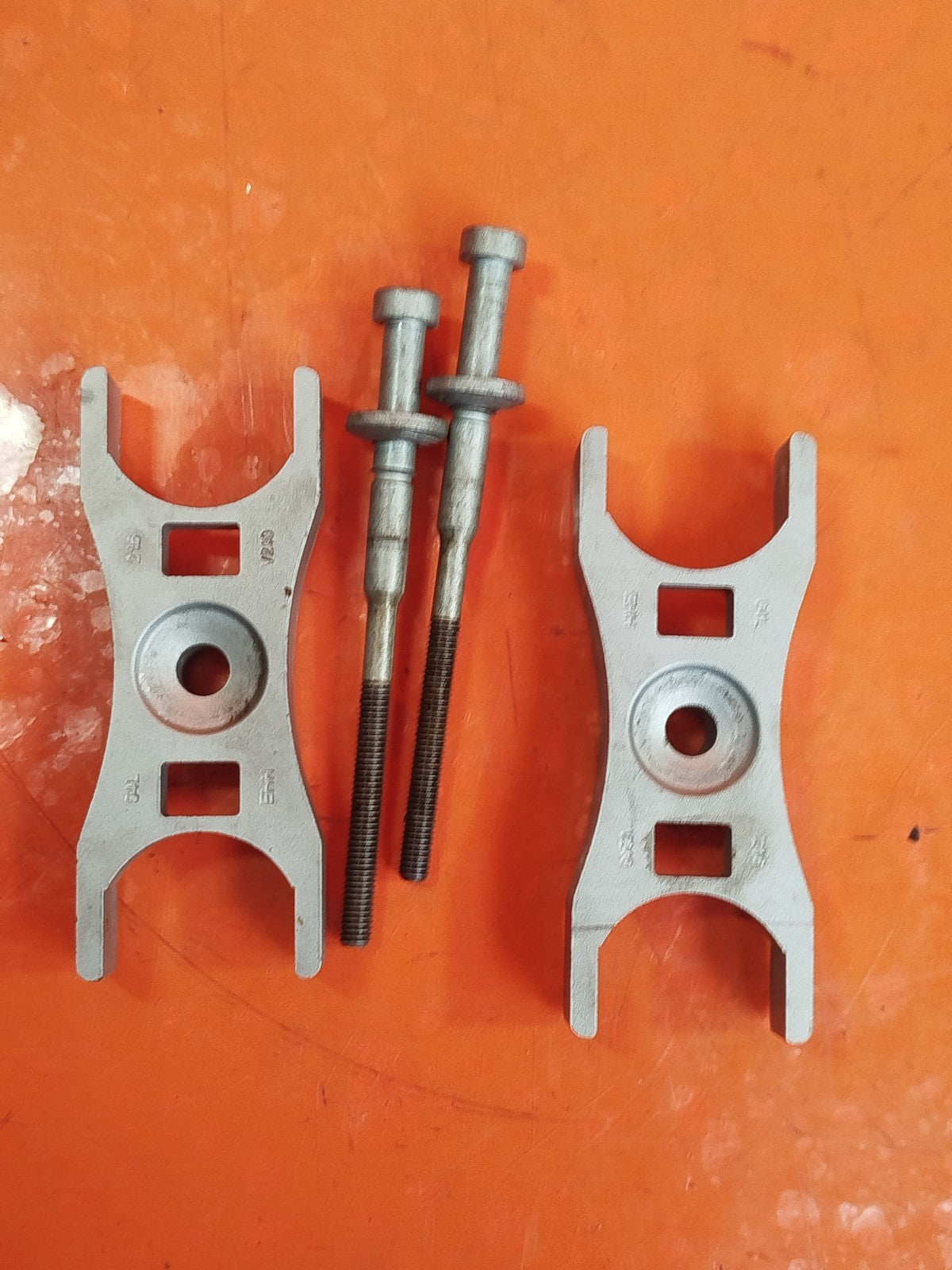 ebay-src:https://i.ebayimg.com/00/s/mtywmfgxmjaw/z/qaiaaeswx~fpiy5z/$_57.jpg