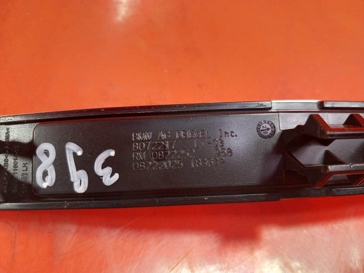 ebay-src:https://i.ebayimg.com/00/s/mtiwmfgxnjaw/z/srgaaeswlshqgbqc/$_57.jpg
