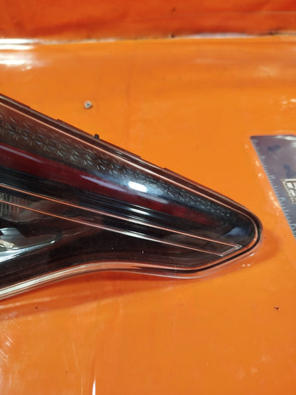 ✅RENAULT CLIO E-TECH 1.6 PETROL 2025 REAR LEFT INNER TAIL LIGHT 265558977R A331 - Image 3