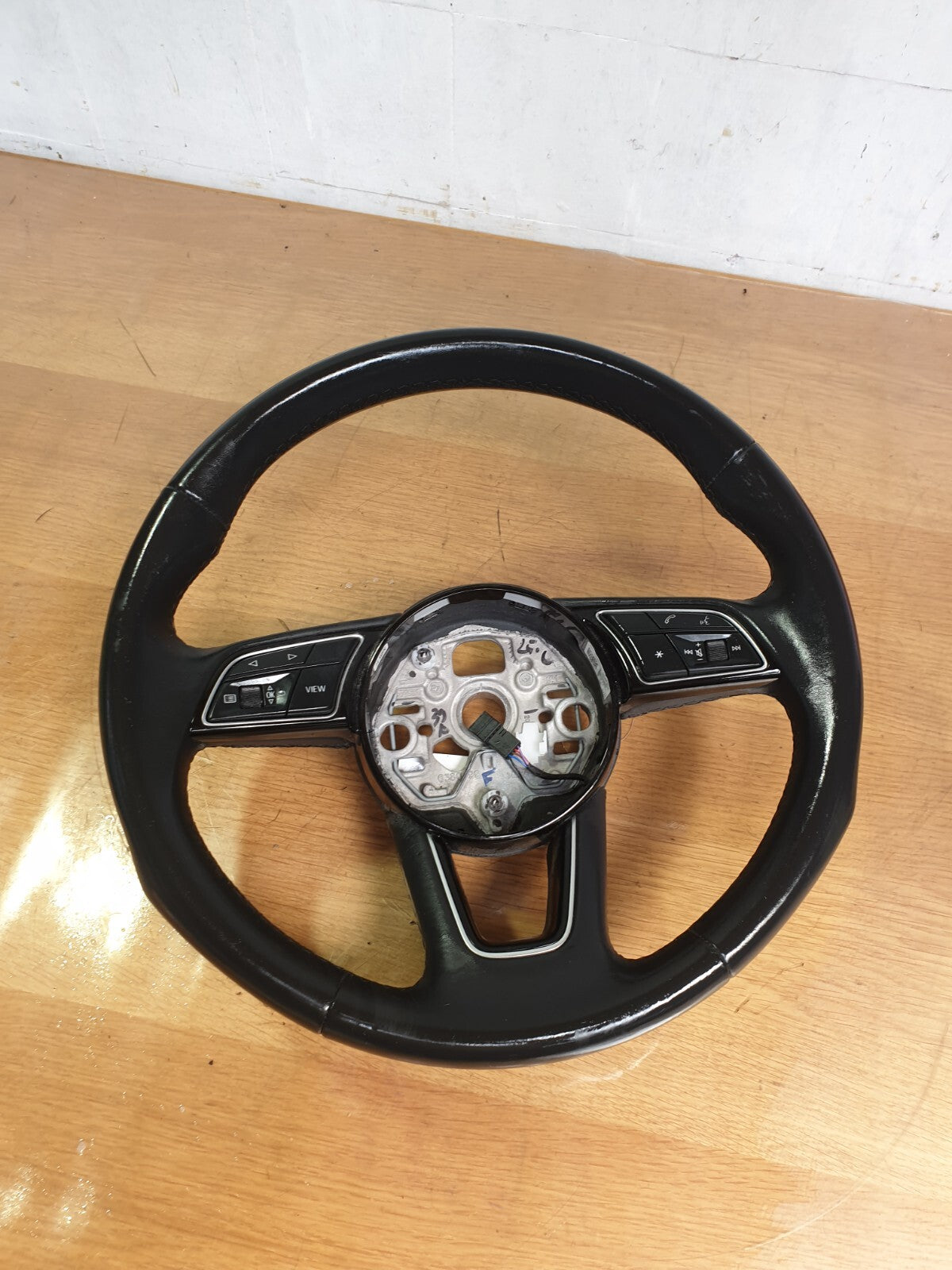 ✅AUDI A1 SPORT 1.0 PETROL 2022 MULTIFUNCTION STEERING WHEEL Warranty A205 - Image 1
