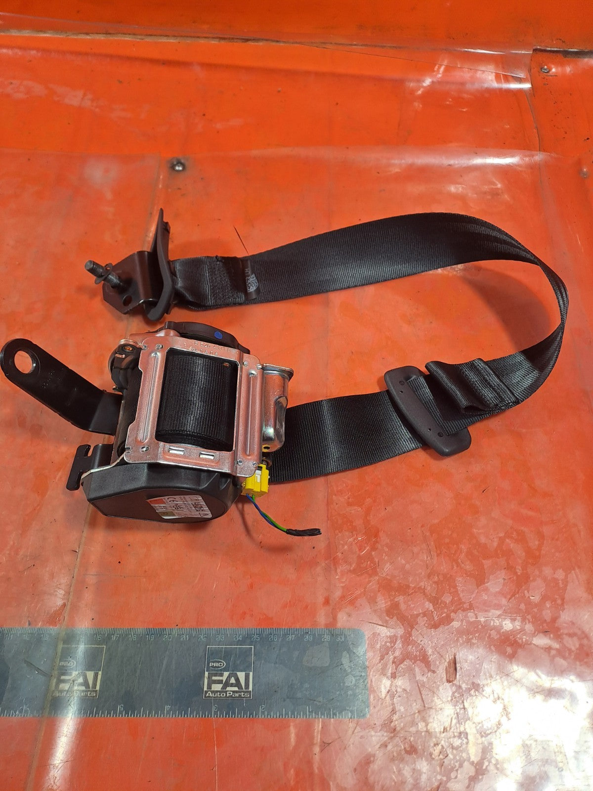 ✅FORD KUGA ST-LINE 2.5 PETROL 2025 REAR LEFT SEAT BELT LV4BS611B69AGW Warranty - Image 11