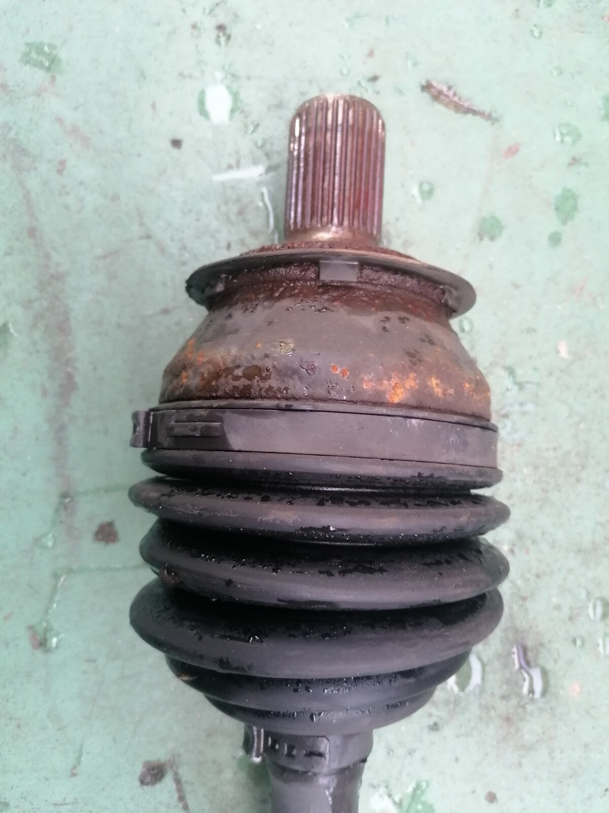 MERCEDES BENZ A200 AMG SPORT 2015 FRONT LEFT MANUAL DRIVESHAFT A2463309400 A047 - Image 3