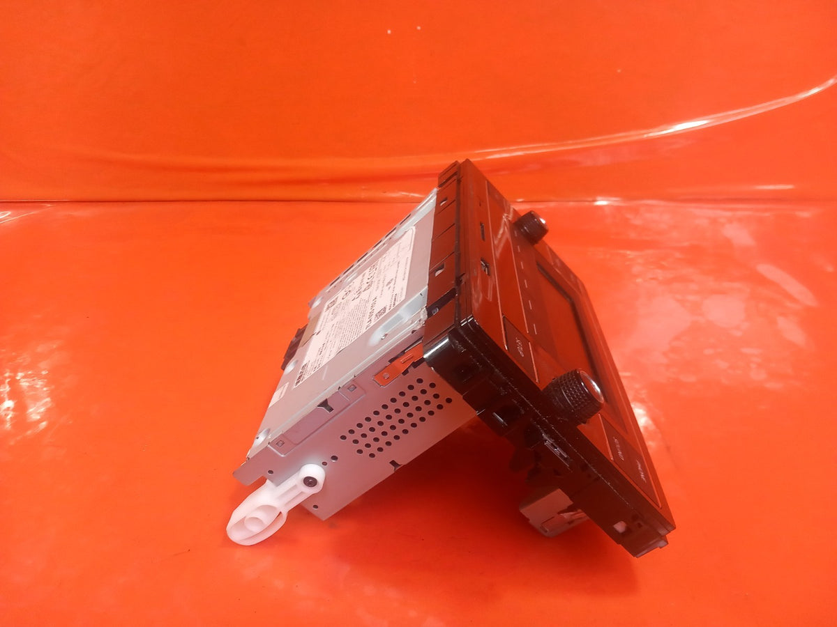 ebay-src:https://i.ebayimg.com/00/s/mtiwmfgxnjaw/z/gpqaaeswp-hqsqf7/$_57.jpg