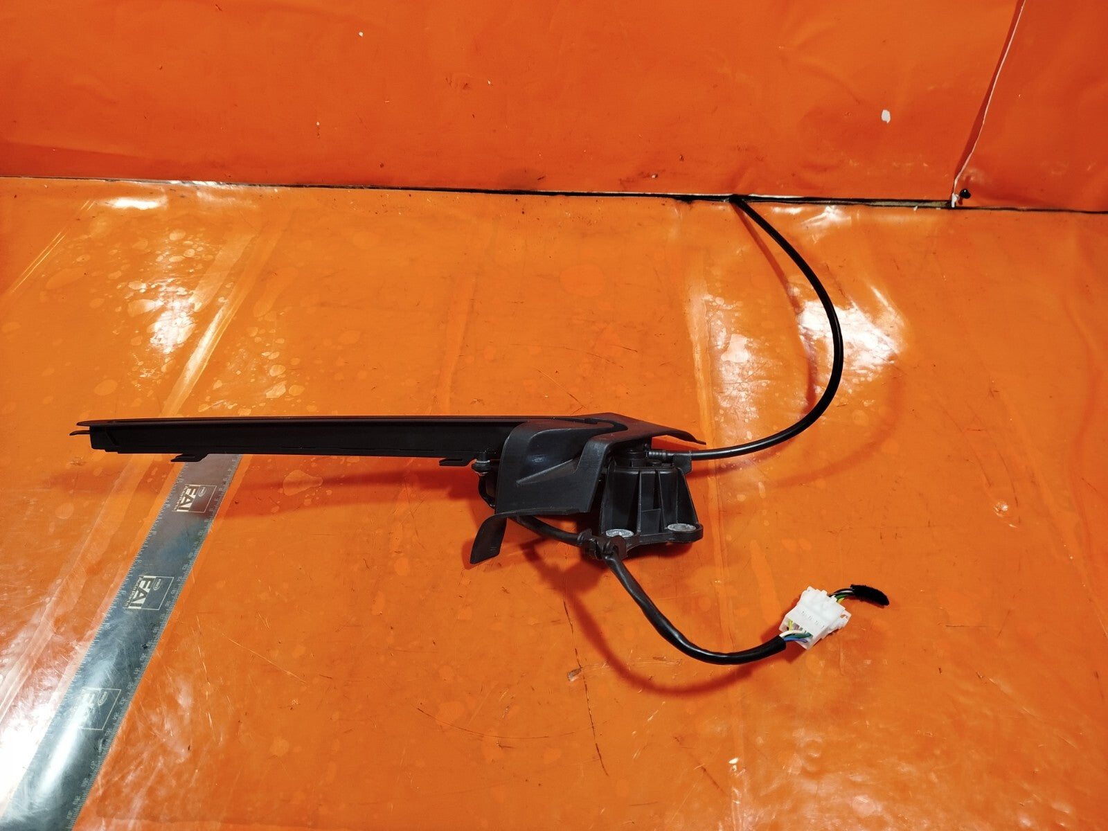 ✅MERCEDES E CLASS W212 REAR RIGHT PARCEL SHELF MOTOR A2128203042 Warranty xAA - Image 4