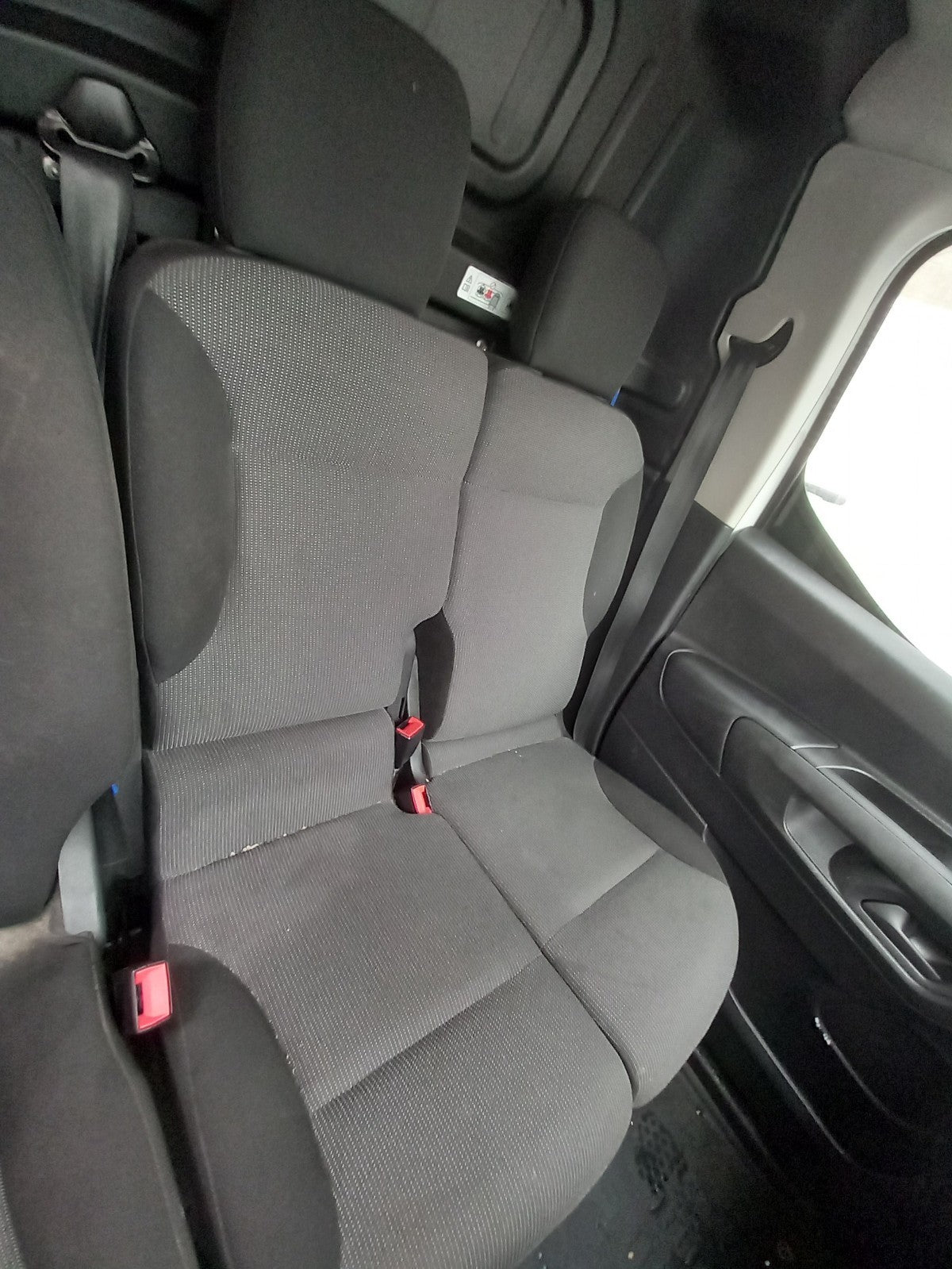 2022 Peugeot Partner K9 Front Left Passenger Double Seat Warranty A419 - Image 1