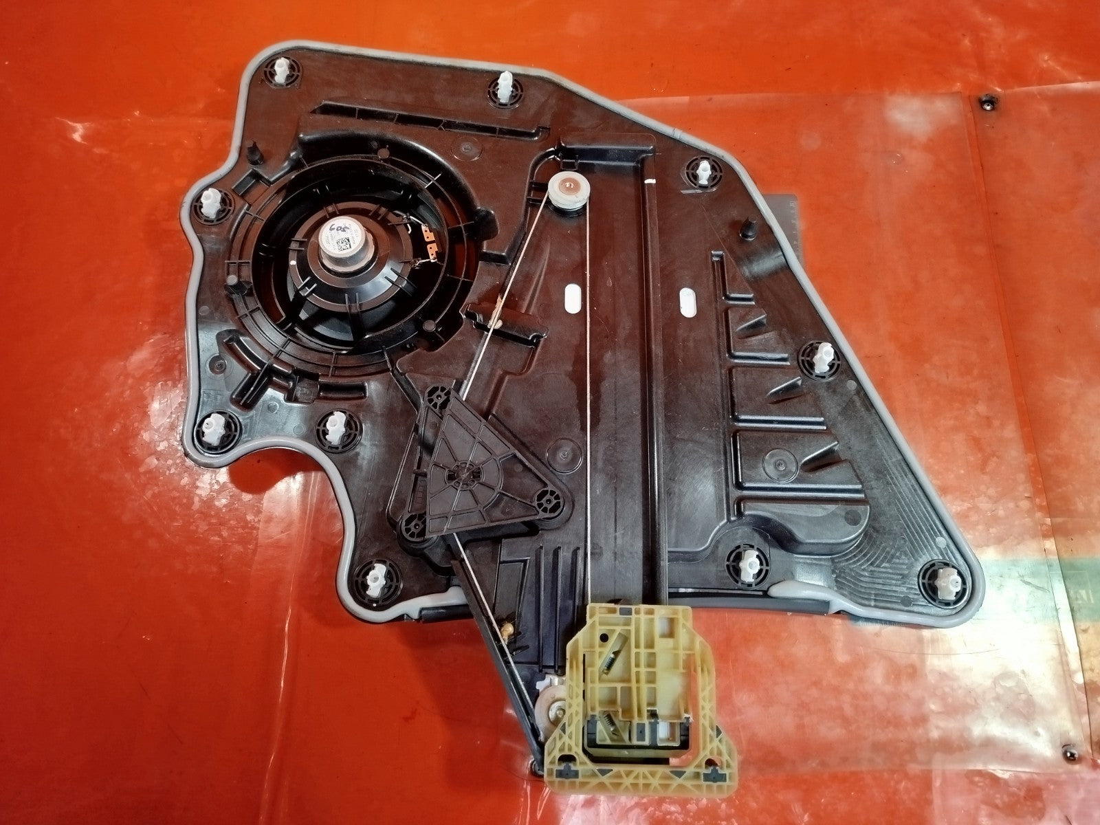 ebay-src:https://i.ebayimg.com/00/s/mtiwmfgxnjaw/z/fwsaaeswv~5pc7r-/$_57.jpg