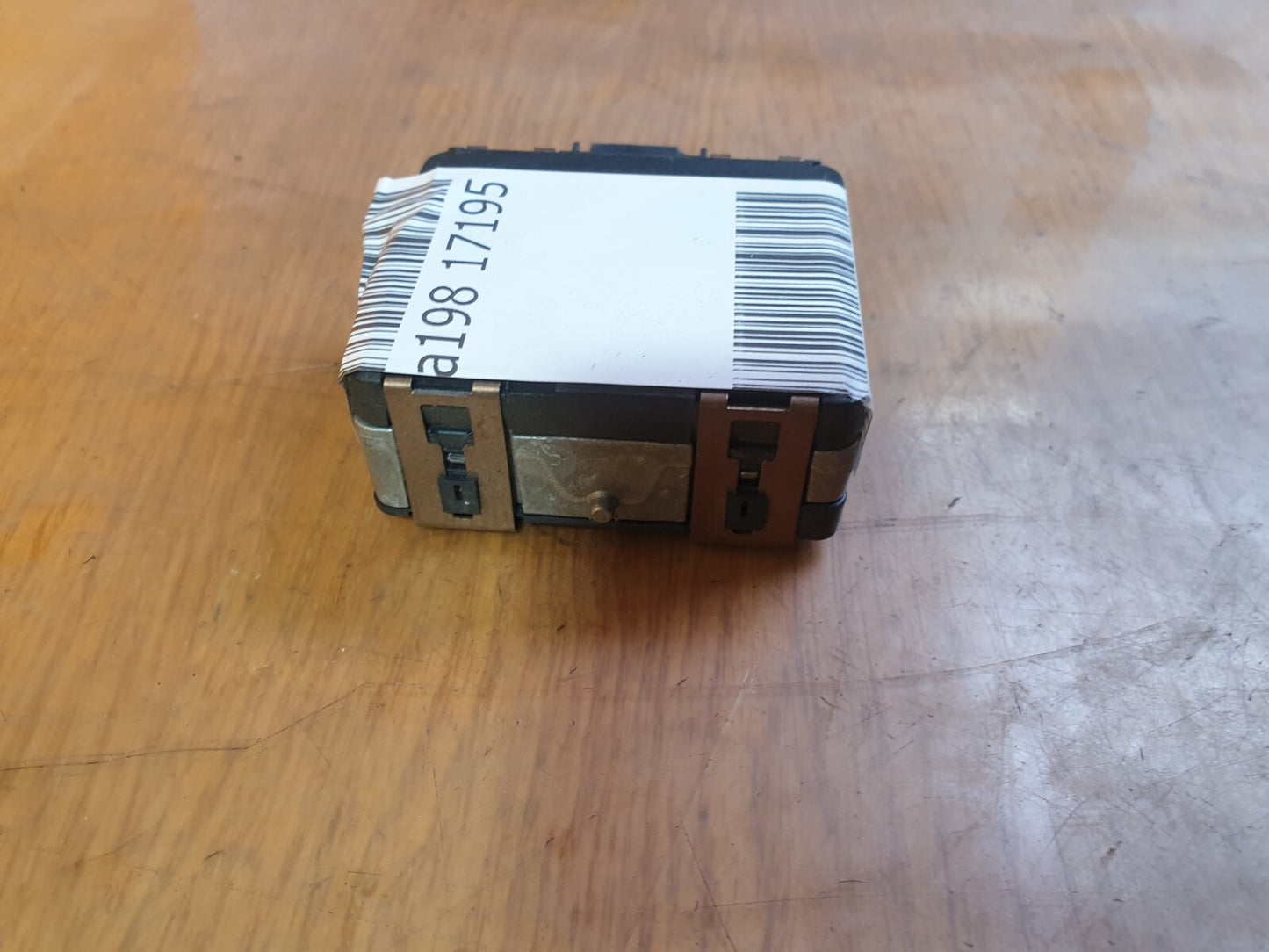 ebay-src:https://i.ebayimg.com/00/s/mtiwmfgxnjaw/z/qt0aaoswq99mmnz4/$_57.jpg