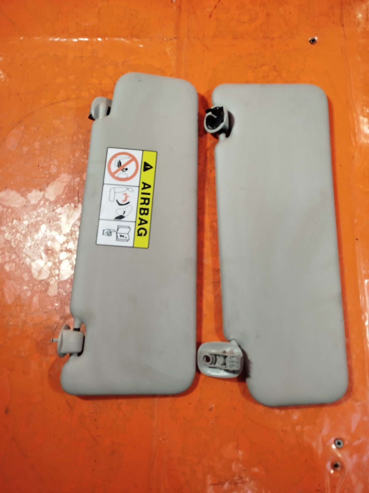 ✅2024 DACIA DUSTER JOURNEY SUN VISOR PAIR LEFT & RIGHT 964000782R +WARRANTY A364 - Image 7