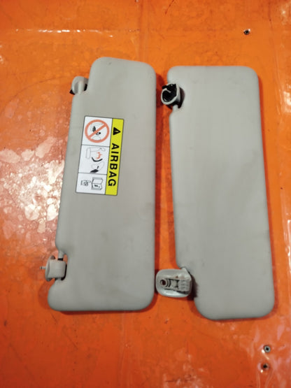 ✅2024 DACIA DUSTER JOURNEY SUN VISOR PAIR LEFT & RIGHT 964000782R +WARRANTY A364 - Image 7