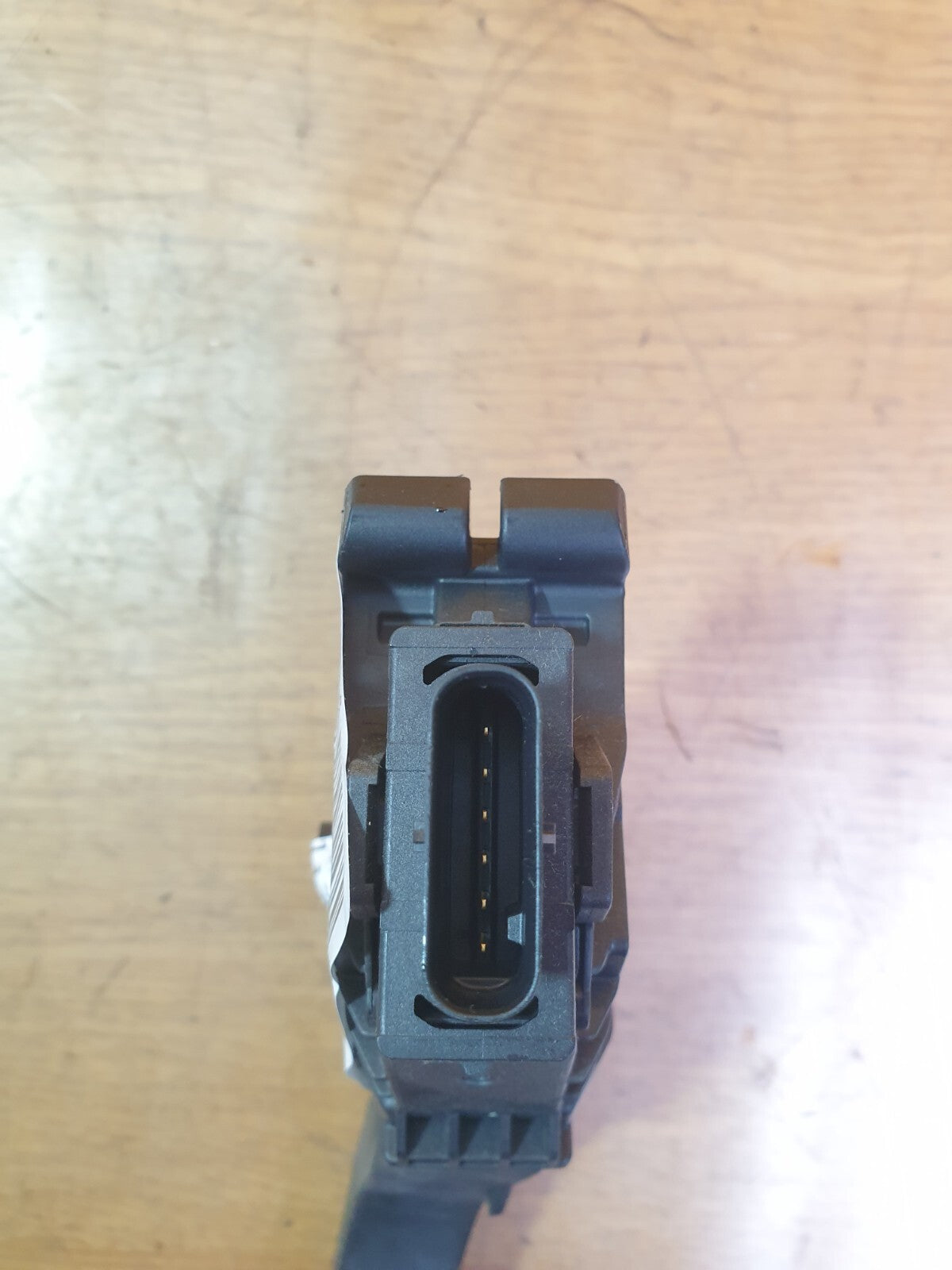 ebay-src:https://i.ebayimg.com/00/s/mtywmfgxmjaw/z/tsmaaoswnujme-nm/$_57.jpg
