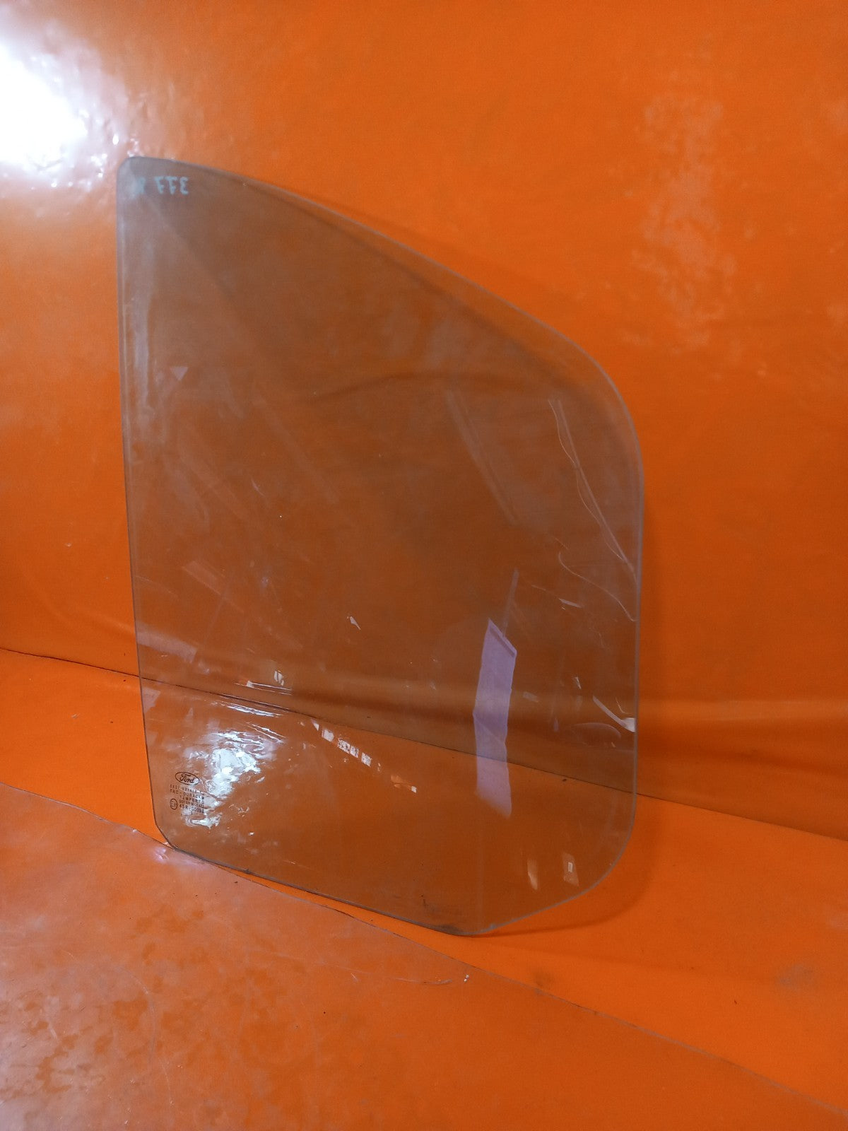 2015 Ford Tourneo Custom Front Right Quarter Window Glass BK21-V21418-A A377 - Image 4