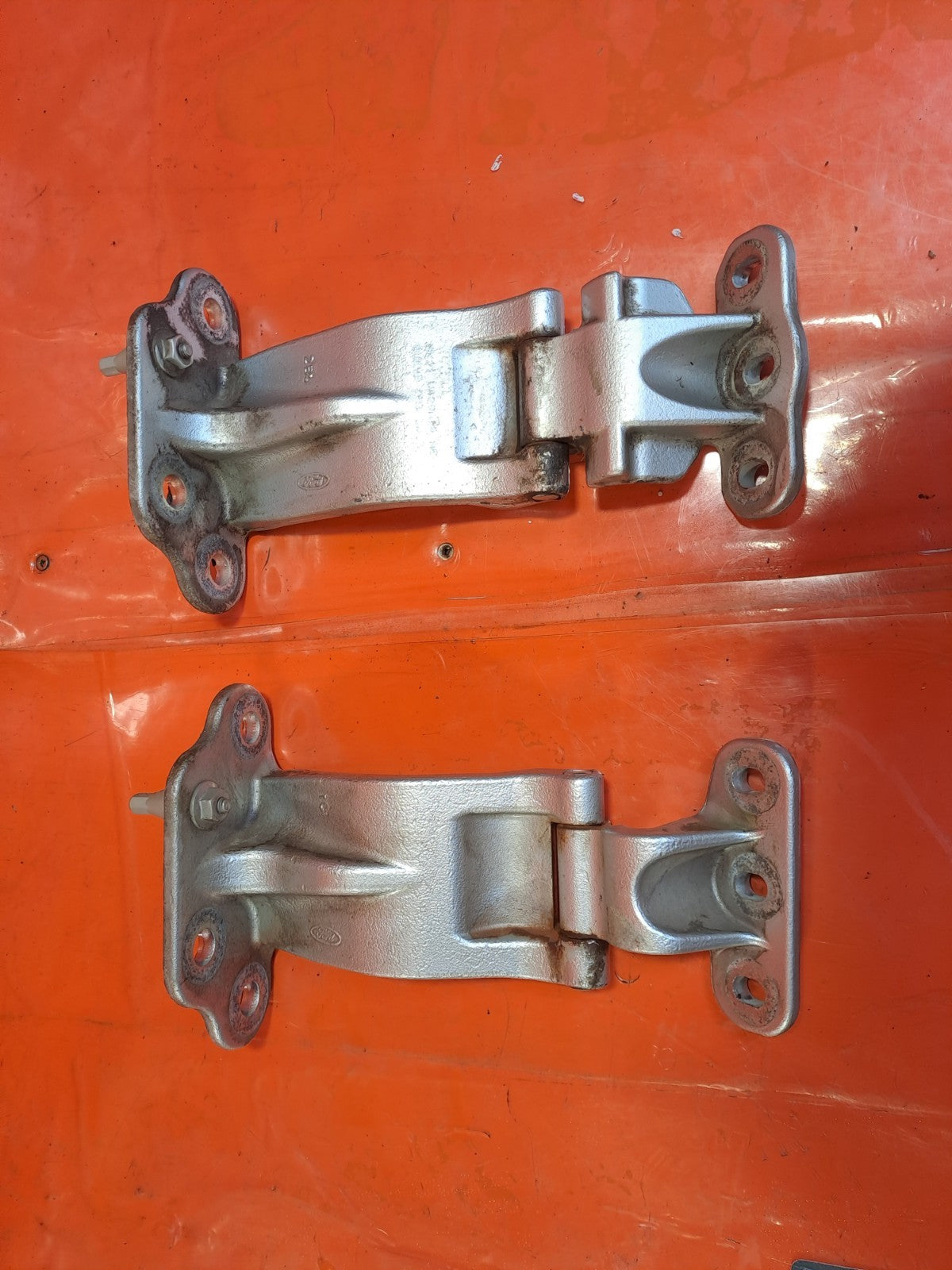 ✅Ford Transit Custom 2.2 Diesel 2016 Rear Right Door Hinges Pair Warranty A373 - Image 2