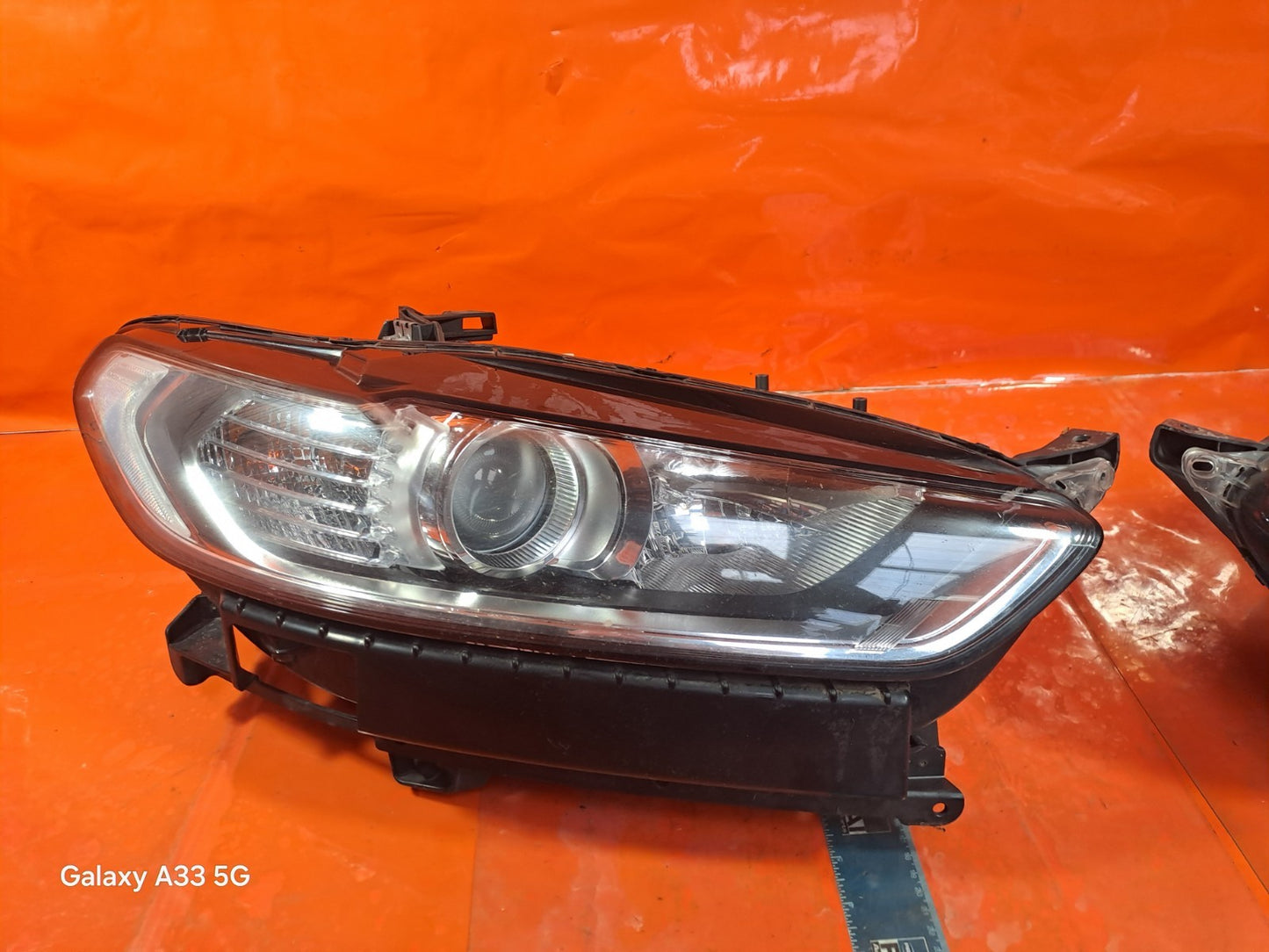 ✅FORD MONDEO TITANIUM MK5 2.0 DIESEL 2015 FRONT LEFT & RIGHT HEADLIGHTS A308 - Image 3