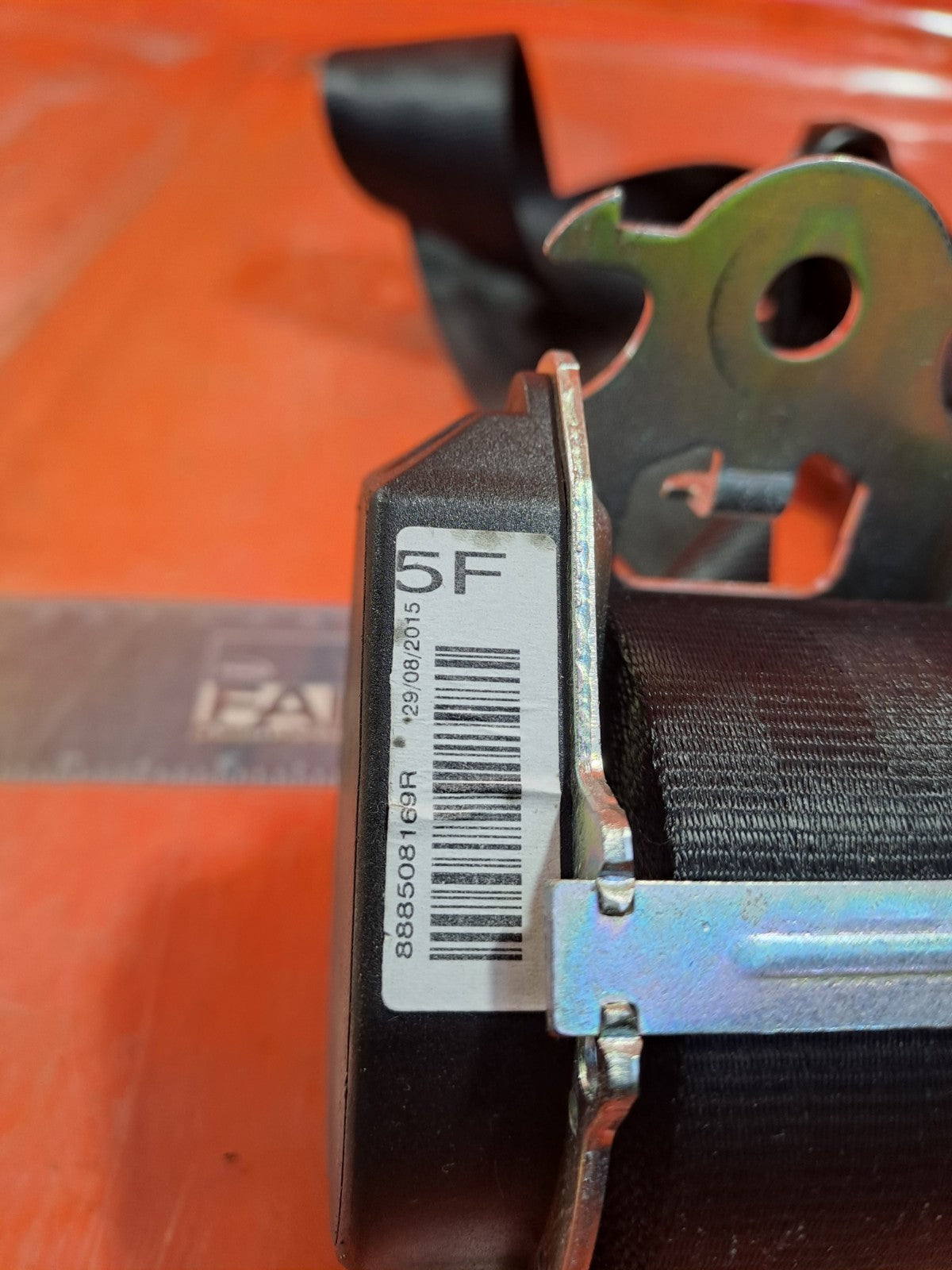 ✅2015 RENAULT ZOE DYNAMIQUE SEAT BELT REAR CENTRE 888508169R + WARRANTY A317 - Image 7