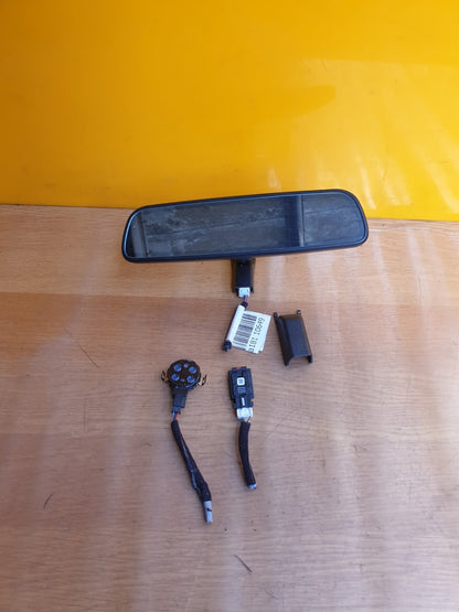 ✅2022 HYUNDAI I20 MK3 INTERIOR REAR VIEW MIRROR & RAIN SENSOR 85110L1100 A181 - Image 1