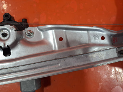 ebay-src:https://i.ebayimg.com/00/s/mtiwmfgxnjaw/z/yjqaaosww~vndscc/$_57.jpg