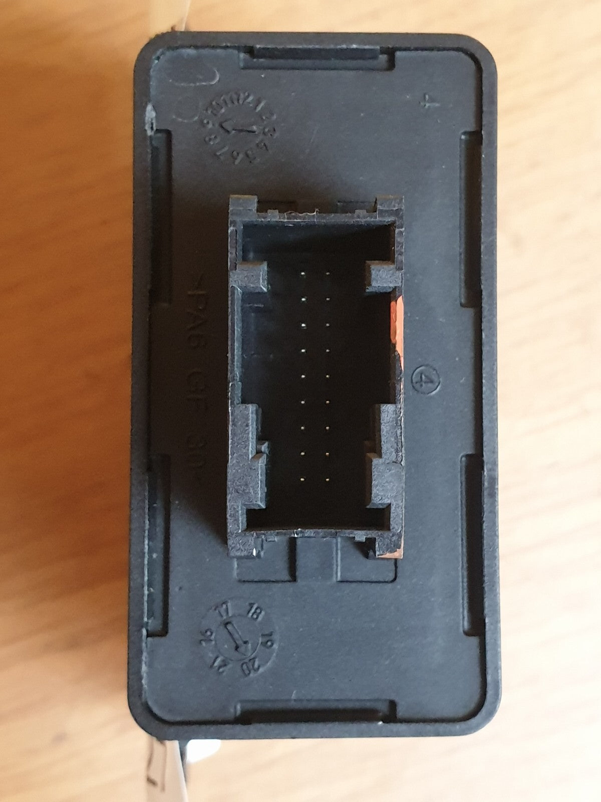 ebay-src:https://i.ebayimg.com/00/s/mtywmfgxmjaw/z/568aaoswrypmhqui/$_57.jpg